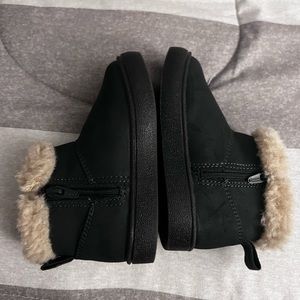 Zara baby faux fur boots